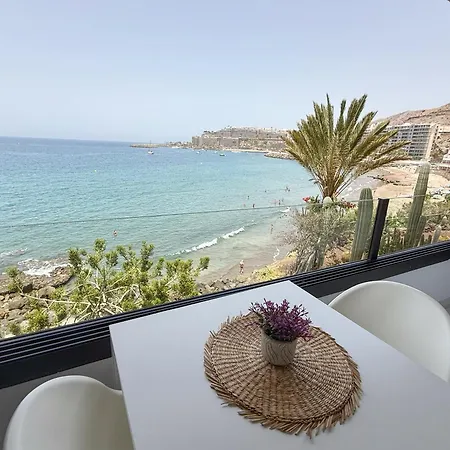 Donana Beachfront Ocean View Sunset Balcony パタラバカ