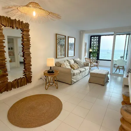 Donana Beachfront Ocean View Sunset Balcony